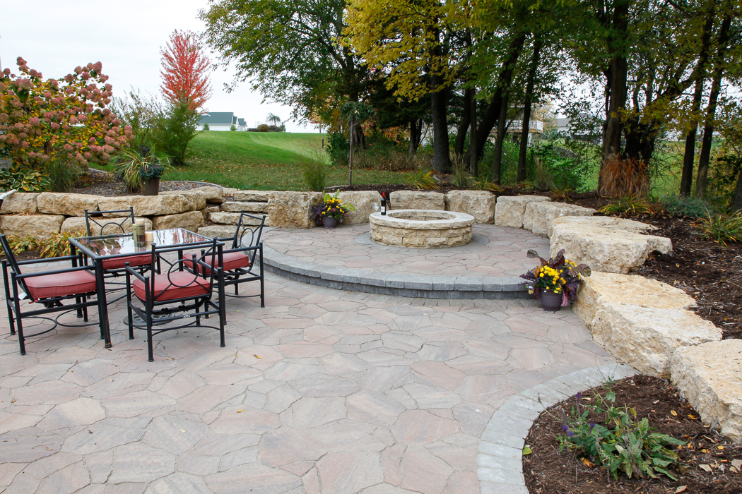 Outdoor Patios Landscaping Design Forever GreenIowa CityCoralville