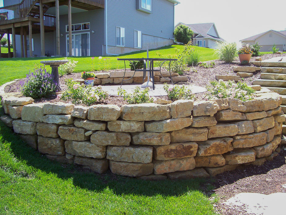 Forever Green Coralville Iowa Retaining Walls limestone wall natural hardscapes