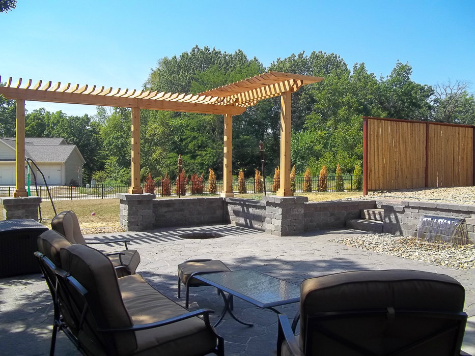 Forever Green Coralville Iowa Retaining Walls patio pergola seat wall
