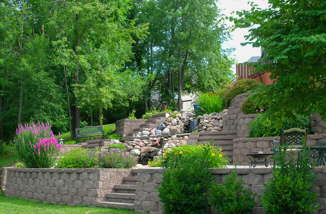 Retaining Walls Landscaping Design Forever Green Iowa North Liberty