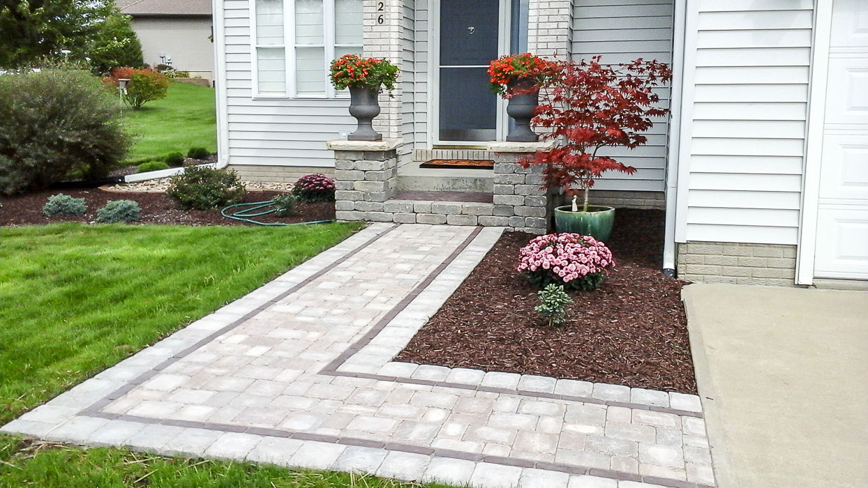 Forever Green Coralville Iowa Landscaping patio walkway