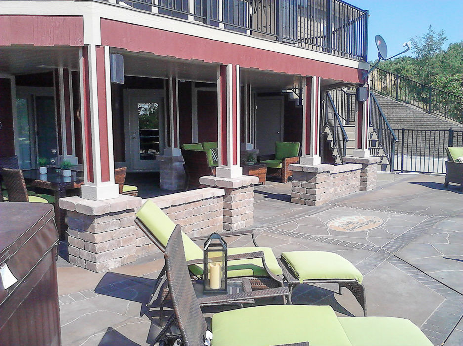 Forever Green Coralville Iowa Patios retaining walls landscaping stone deck